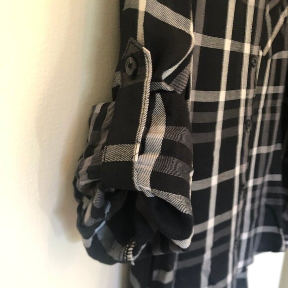 Woolrich button-down plaid blouse sz S - Picture 6 of 9